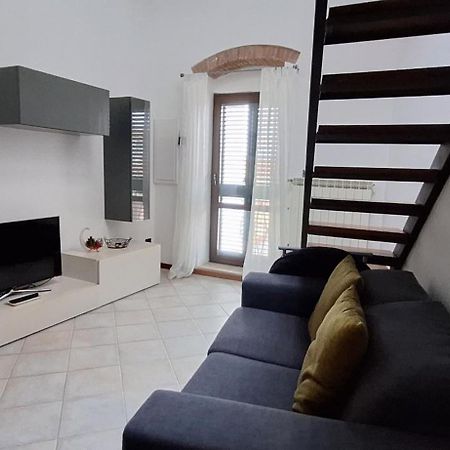 Appartamento Centro Citta Katalin House Ливорно Экстерьер фото